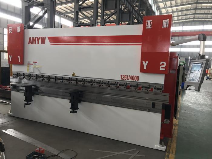 AHYW 4Mtr CNC Brakepress 4 άξονας