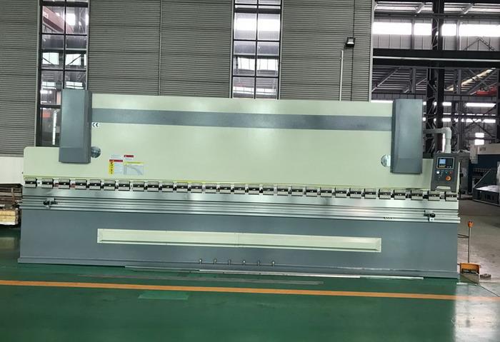 AHYW YAWEI 125T6M Sheet metal bending machine china supplier