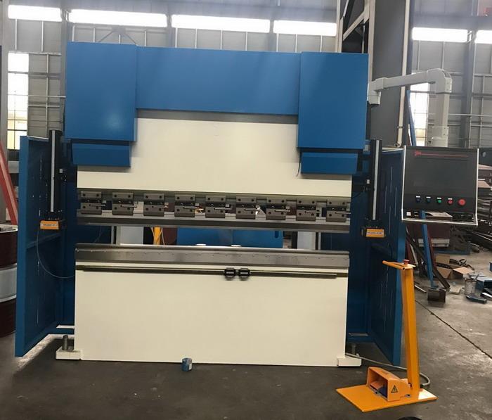 AHYW China Yawei made 60T2m cnc press brake 4 axis Italy esa s640 DSP laser guarding