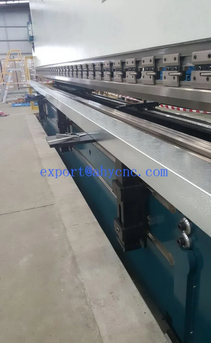China Yawei 11m cnc press brake bending 2mm Galvanized sheet for building material metal roofing profiles
