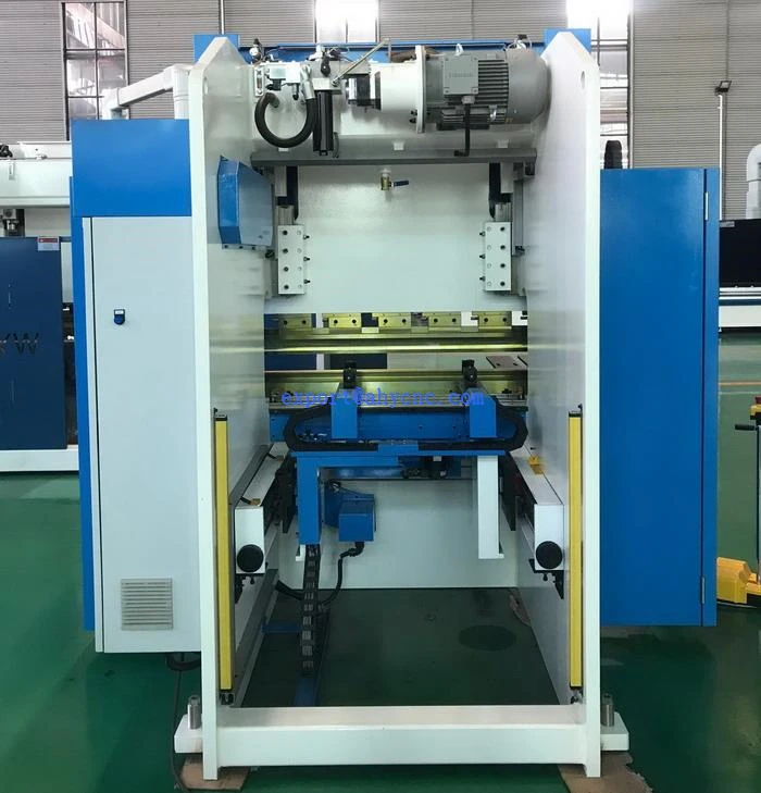 China Yawei 40T mini metal bending machine 4 ft suppliers
