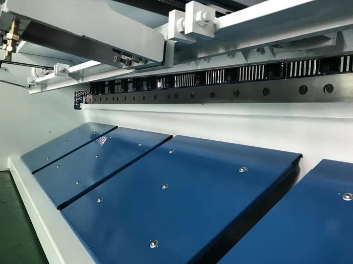 AHYW Yawei HGSK CNC Metal guillotine delem dac360t 12mm mild steel 6mm 4m stainless sheet cutting mahine manufacture china